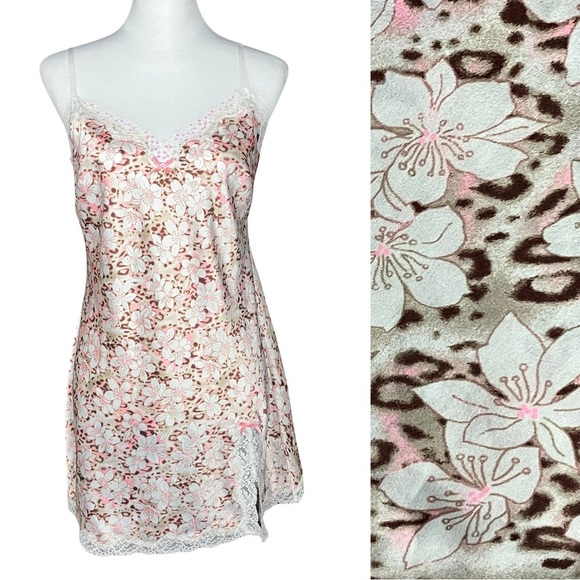 Victoria’s Secret Leopard Floral Chemise Slip Mini Dress. Medium. Fairy, Retro - Picture 1 of 11